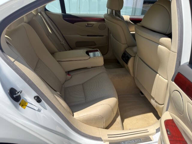 2010 Lexus LS 460