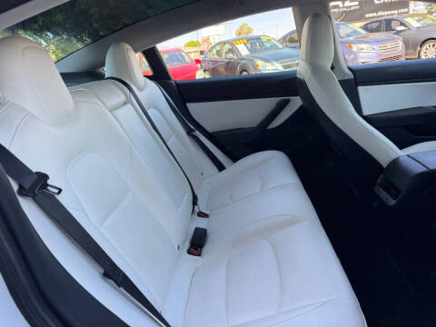 2019 Tesla Model 3 Long Range