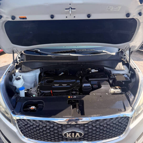 2018 Kia Sorento LX