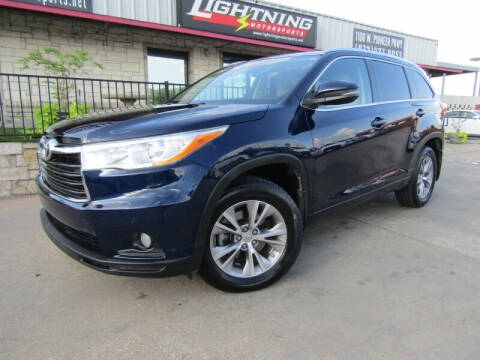 2014 Toyota Highlander for sale at Lightning Motorsports in Grand Prairie TX