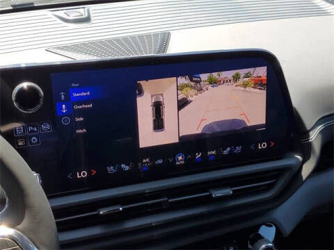 2025 Chevrolet Silverado EV LT