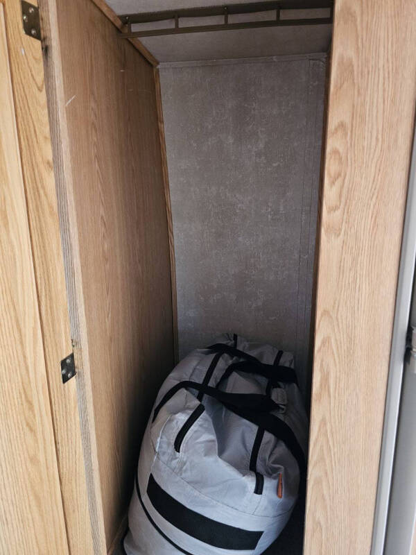 2004 Lexington Class C Mini Motorhome