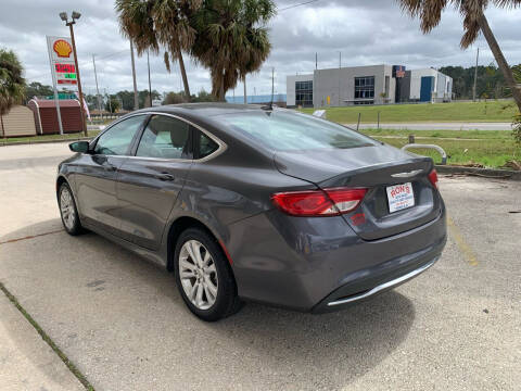 2016 Chrysler 200 Limited