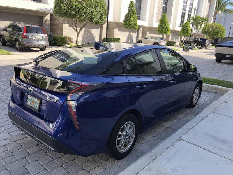 2018 Toyota Prius Two