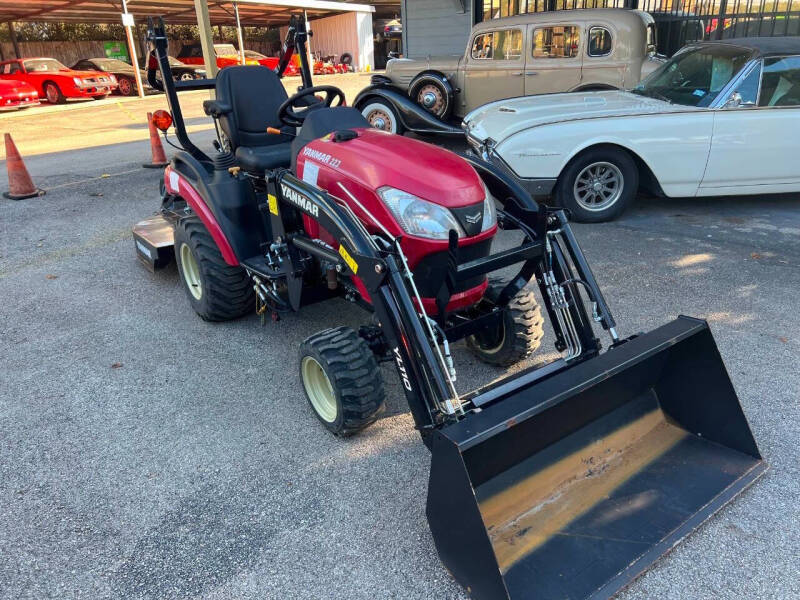 2023 YANMAR 223