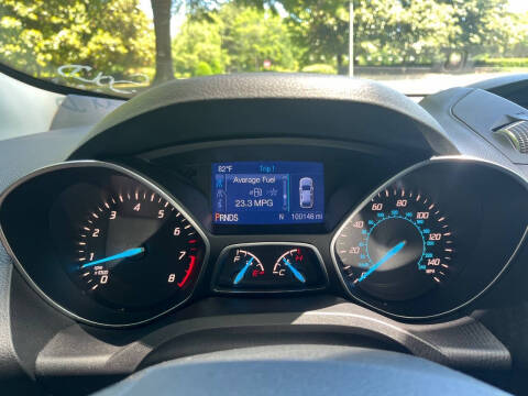 2015 Ford Escape SE