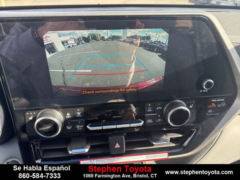 2026 Toyota Highlander XLE