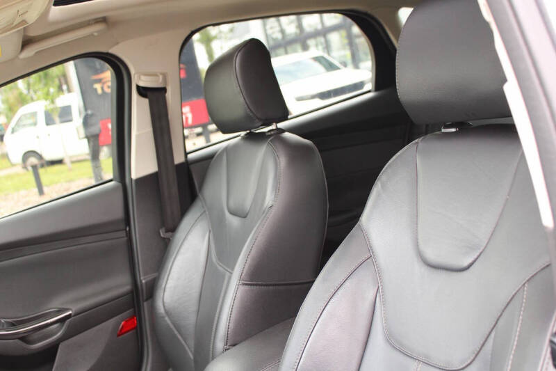 2018 Ford Focus Titanium