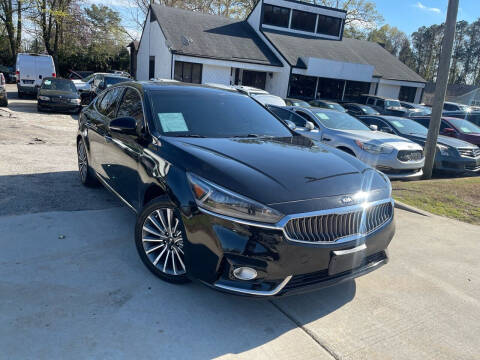 2017 Kia Cadenza for sale at Alpha Car Land LLC in Snellville GA