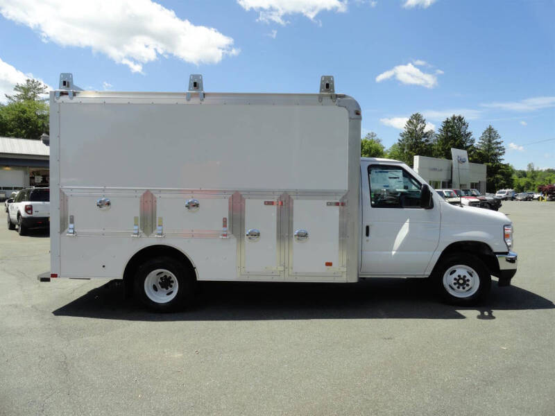 2027 Ford E-Series