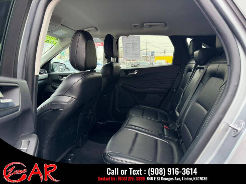 2022 Ford Escape SEL