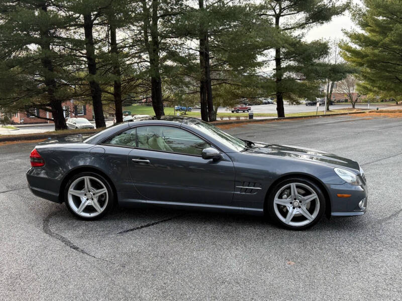 2011 Mercedes-Benz SL-Class SL550 photo 31