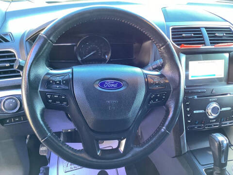 2017 Ford Explorer Sport