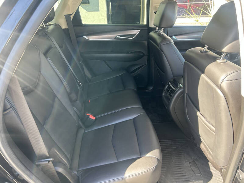 2018 Cadillac XT5 Premium Luxury