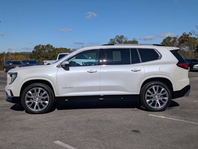 2024 GMC Acadia Denali