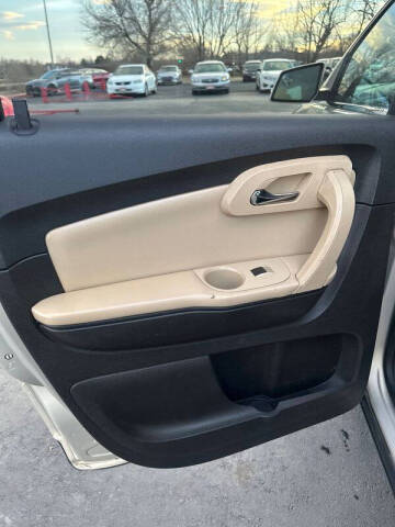 2012 Chevrolet Traverse LTZ