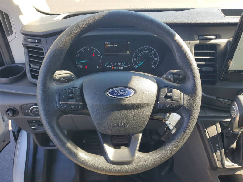 2025 Ford Transit 250