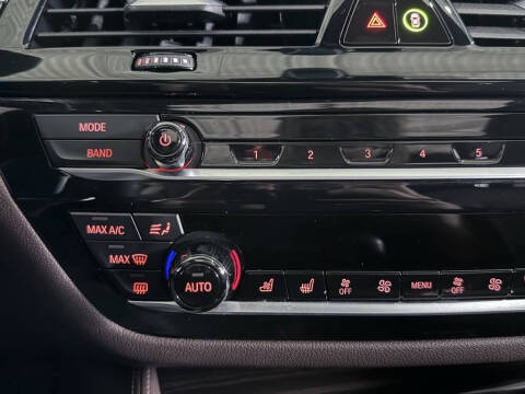 2022 BMW 5 Series M550i xDrive