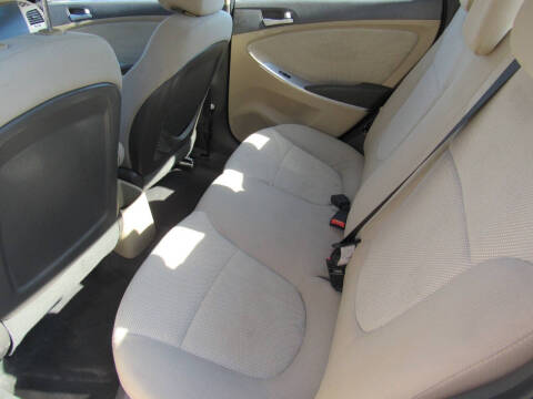 2014 Hyundai Accent GLS