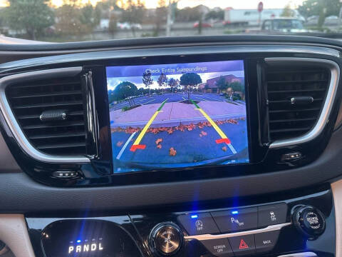 2017 Chrysler Pacifica