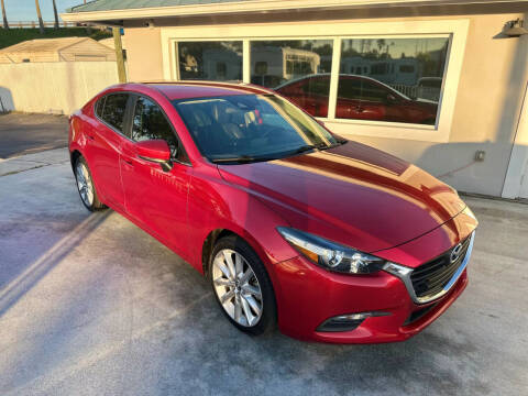 2017 Mazda MAZDA3 Touring