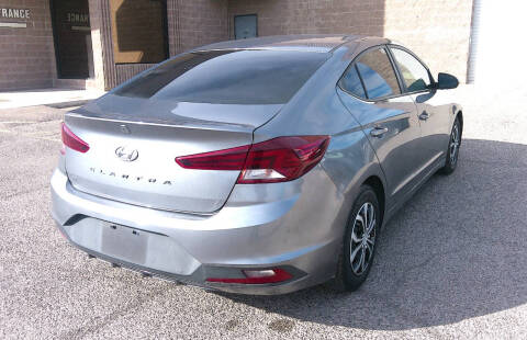 2019 Hyundai Elantra SE