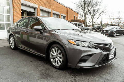 2020 Toyota Camry SE Nightshade