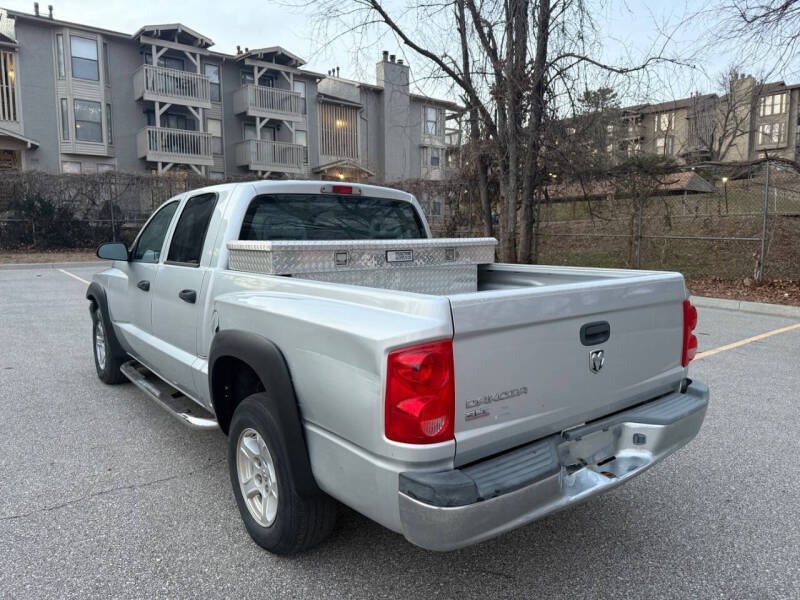 2006 Dodge Dakota SLT
