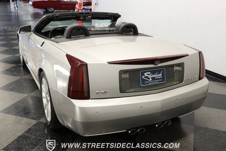 2006 Cadillac XLR-V