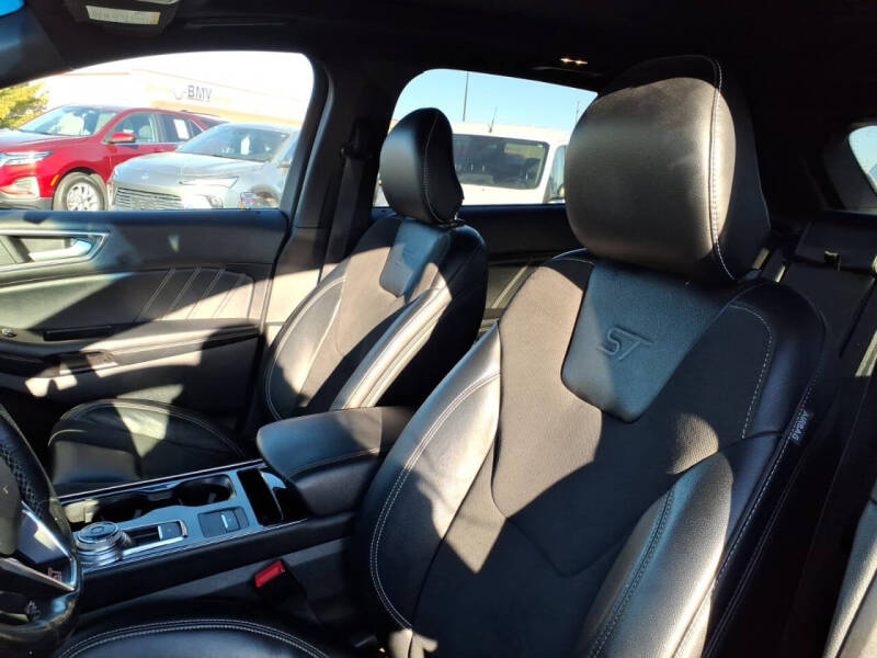 2019 Ford Edge ST