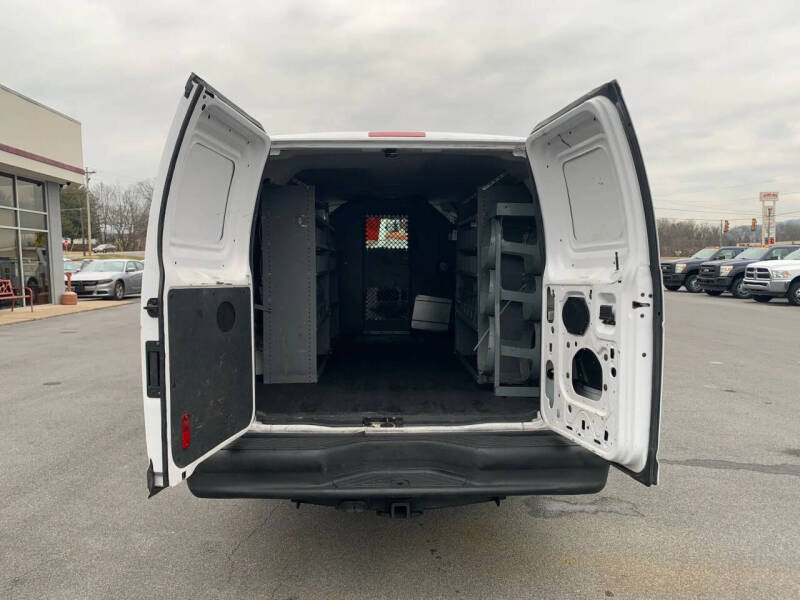 2014 Ford E-Series E-350 SD