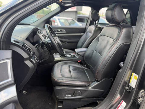 2017 Ford Explorer Sport