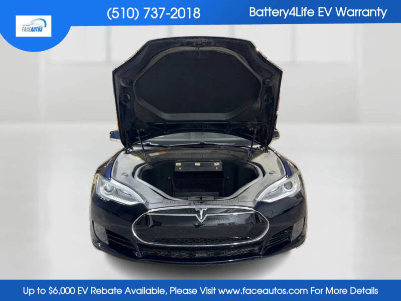 2015 Tesla Model S 85