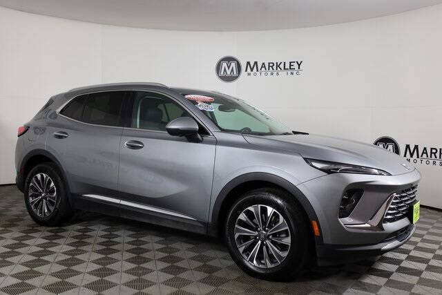 2025 Buick Envision Preferred