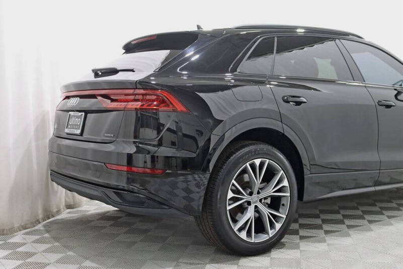 2020 Audi Q8 quattro Premium 55 TFSI