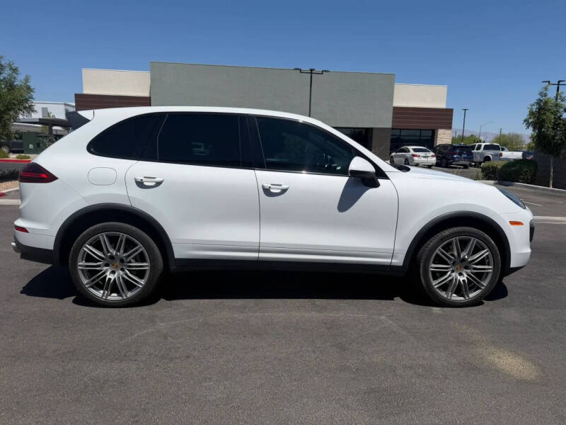 2017 Porsche Cayenne S