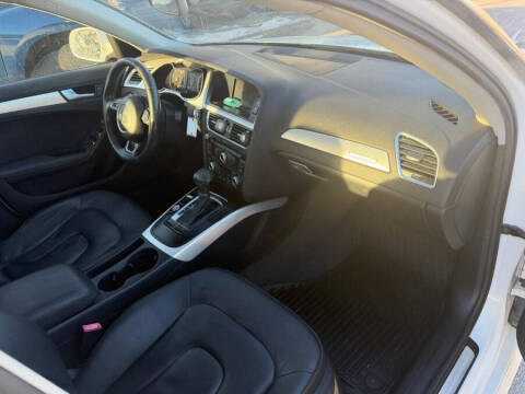 2016 Audi A4 2.0T quattro Premium