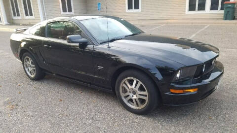 2005 Ford Mustang GT Premium