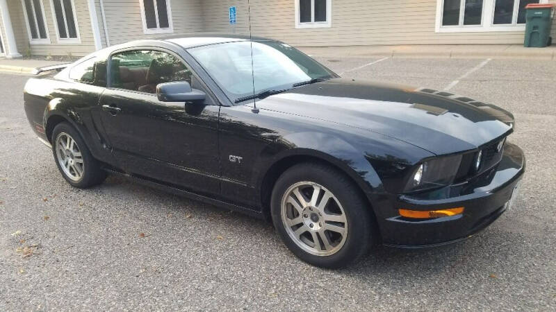 2005 Ford Mustang GT Premium