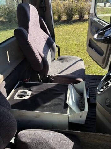 2012 Freightliner Cascadia