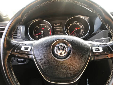 2016 Volkswagen Jetta 1.8T Sport