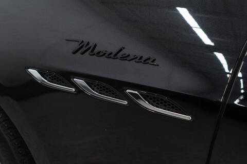 2022 Maserati Ghibli Modena Q4