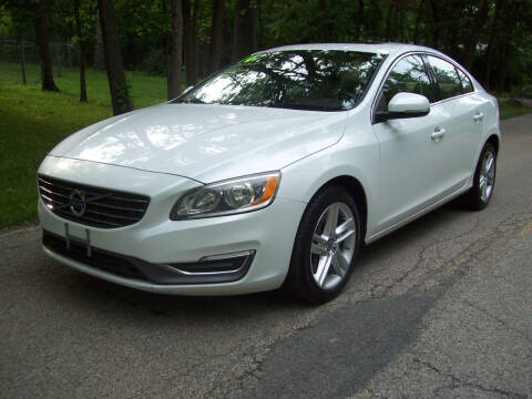 2014 Volvo S60 for sale at Edgewater of Mundelein Inc in Wauconda IL