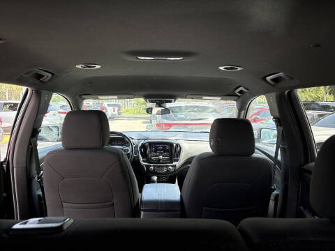 2023 Chevrolet Traverse LT