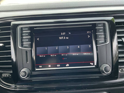 2018 Volkswagen Beetle 2.0T S