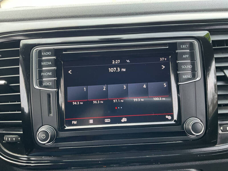 2018 Volkswagen Beetle 2.0T S