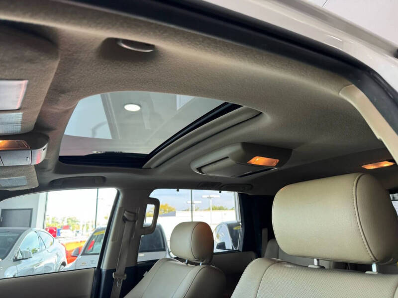 2012 Toyota Sequoia Platinum