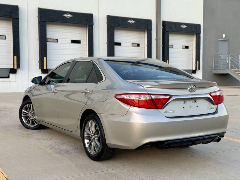 2017 Toyota Camry SE