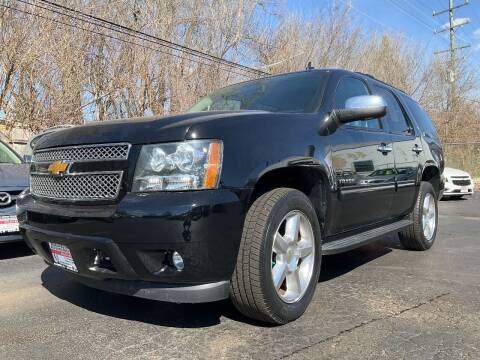 2014 Chevrolet Tahoe for sale at Auto Outpost-North, Inc. in McHenry IL