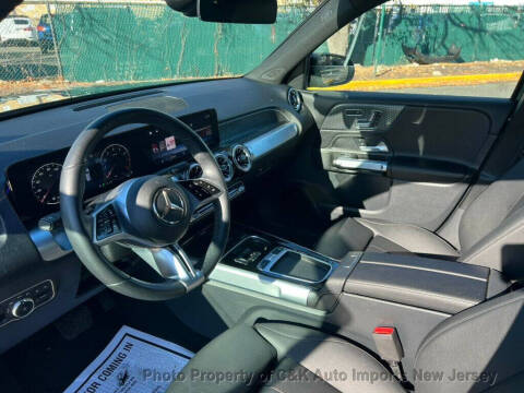 2025 Mercedes-Benz GLB GLB 250 4MATIC